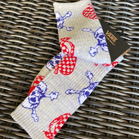 VANS “Off The Wall” Men’s socks Skulls - Picture 5 of 13